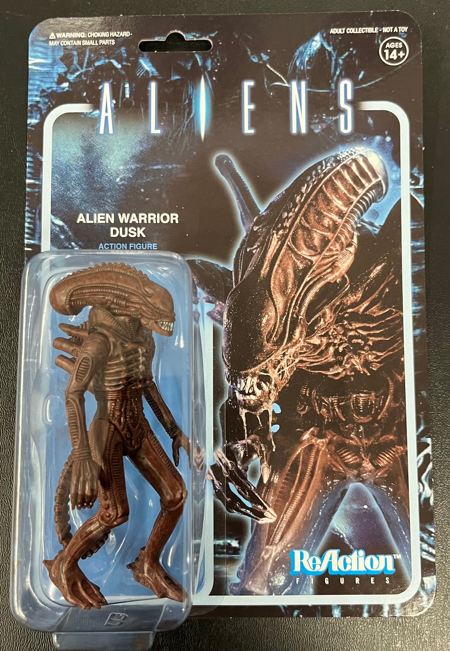 Super7 ReAction Aliens ALIEN WARRIOR: DUSK 3.75” Figure New