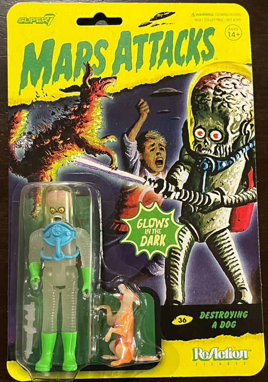 Super7 ReAction Mars Attacks DESTROYING A DOG 3.75” GITD Figure New