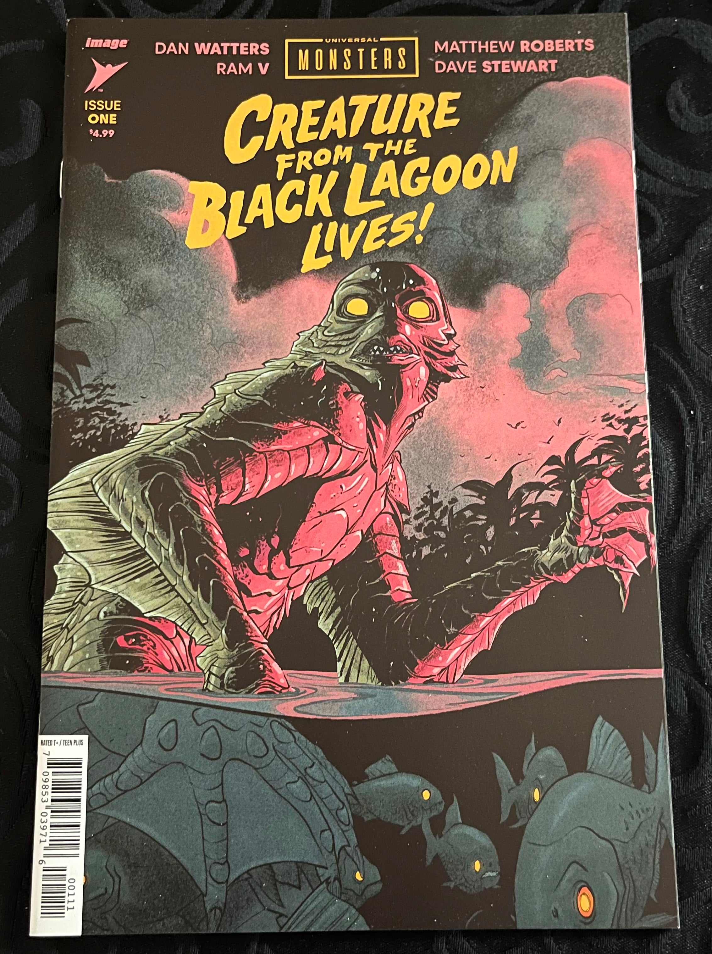 universal monsters creature from the black lagoon lives Universal Monsters CREATURE FROM THE BLACK LAGOON LIVES #1 – Videoshock!
