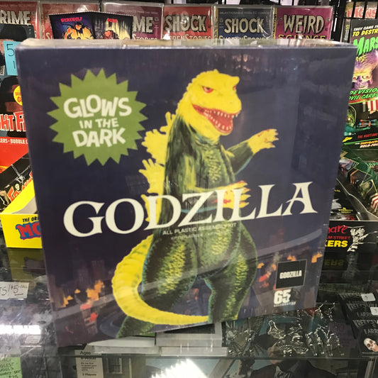 2020 Atlantis GODZILLA Glow In The Dark Model Kit NEW Aurora Repro Monster!