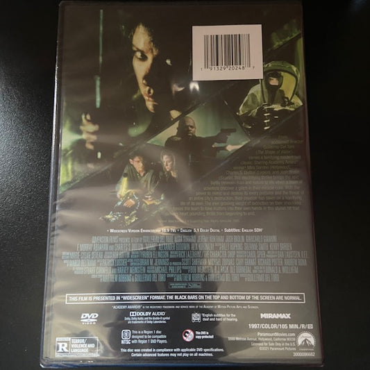 Guillermo Del Toro's MIMIC (1997) DVD NEW